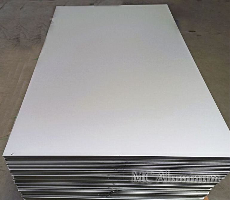 hard anodized aluminum