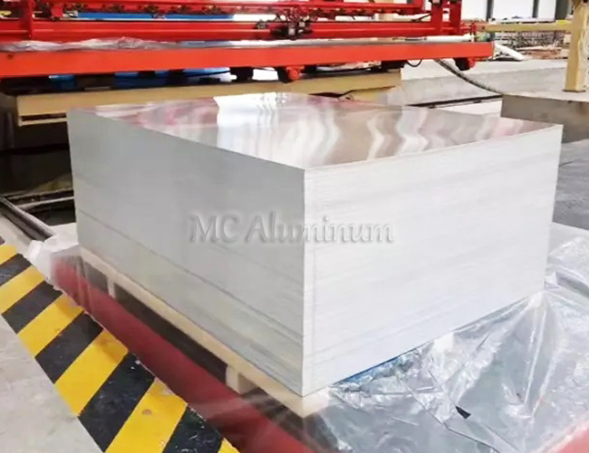 Aluminum base circuit board adopts 5052 aluminum sheet