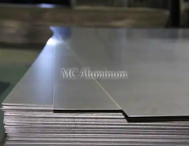 Aluminum sheet for oxidation